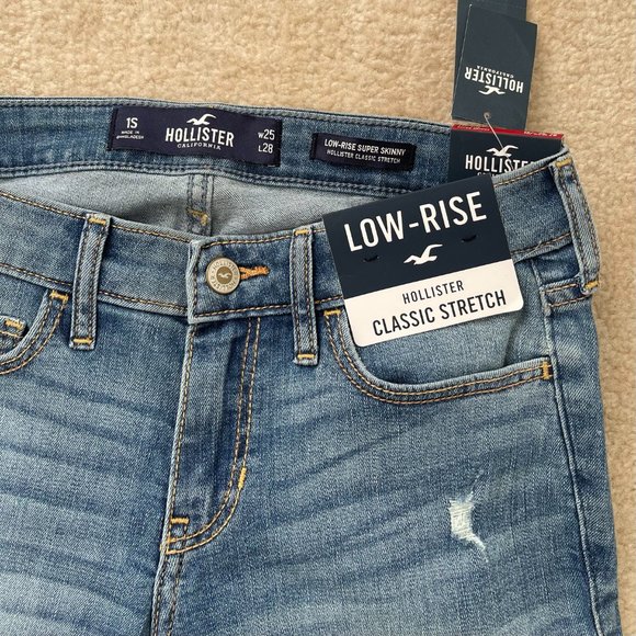Hollister Classic Stretch Low-Rise Super Skinny Jeans - Picture 3 of 4